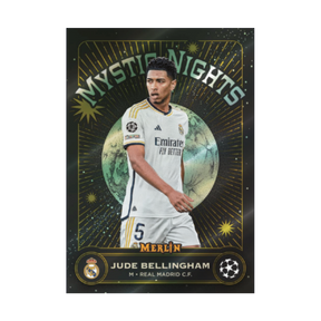 Carta Merlin Mystic Nights di Jude Bellingham in divisa del Real Madrid, con un design stellato