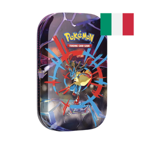 Mini tin Pokémon con Lucario in forma dinamica circondato da effetti energetici blu e rossi.